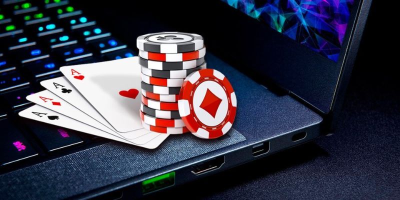 Cách chơi Poker siêu thắng lớn